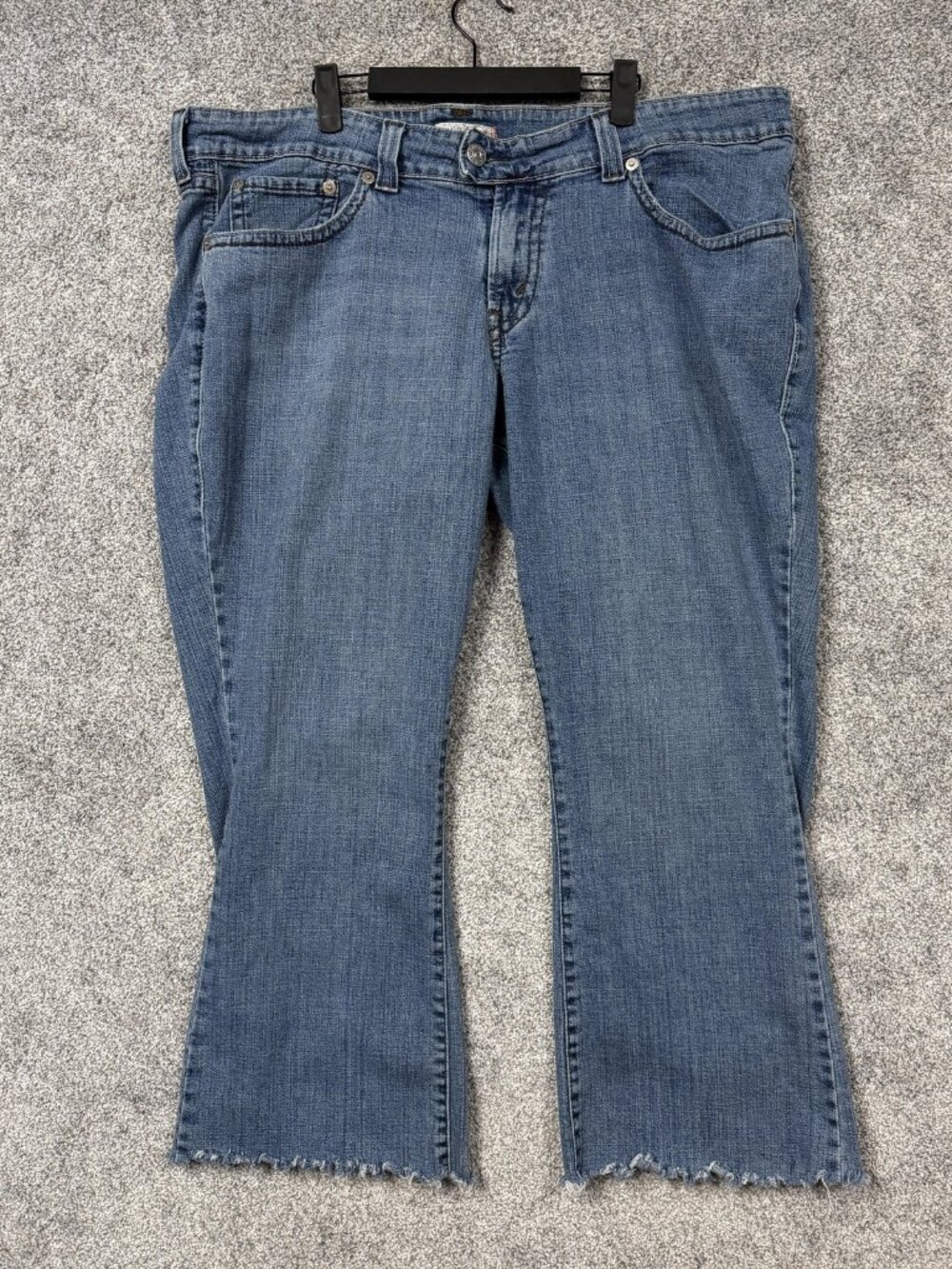 Levis Jeans Womens 24W Plus 43x26.5 Blue Stretch Denim Flare Raw Hem Fairygrunge